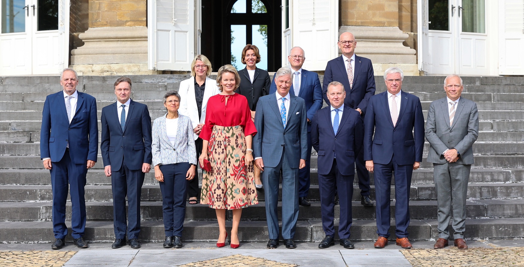 Les Gouverneurs de province
